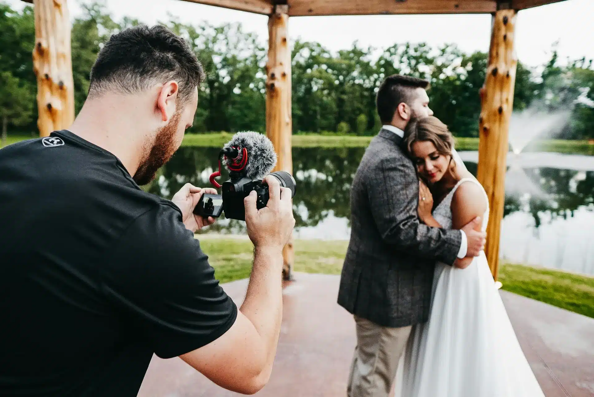 Photo & Video